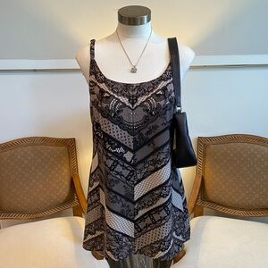 CAbi Lace Printed Camisole Top, Women's Small, Monaco #3278 Calligraphy Brush